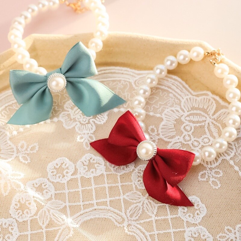 Pearls collar